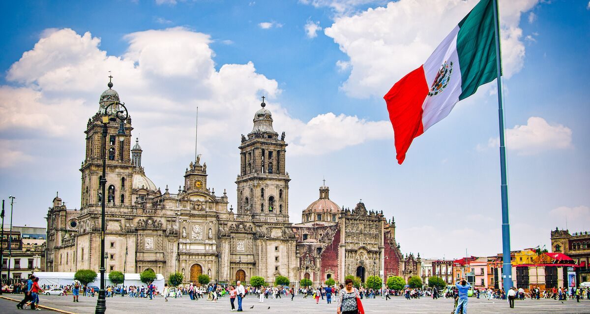 Catedral Metropolitana Mexico City exterior