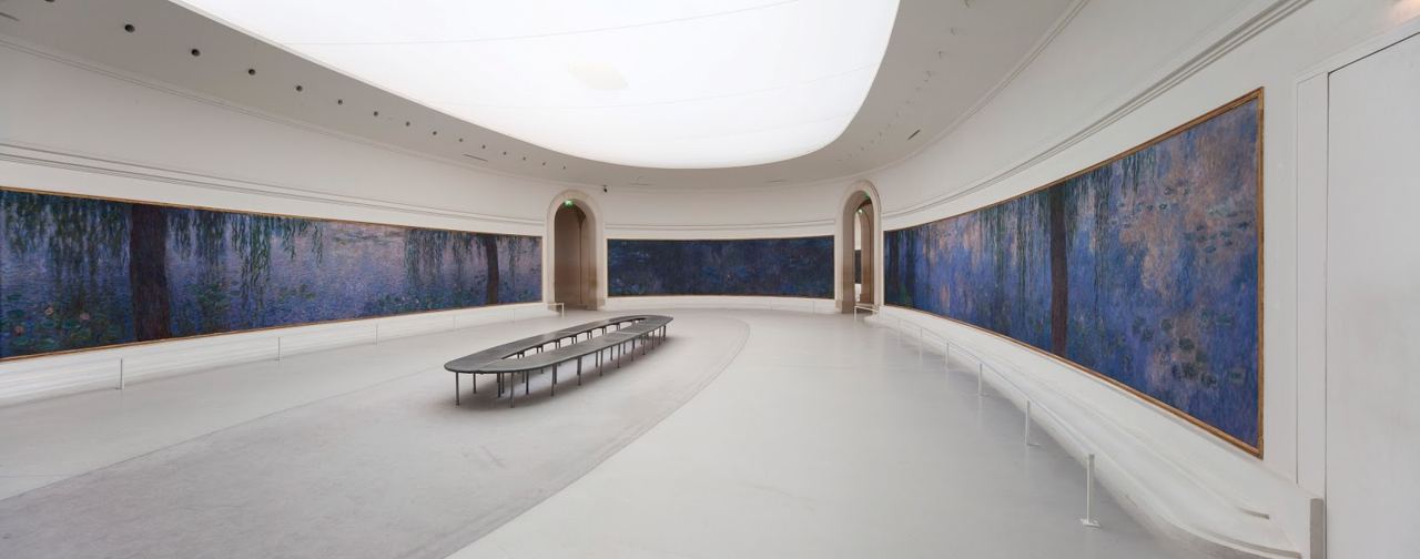 Musee de l'Orangerie Paris Monet Water Lilies oval room