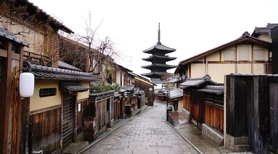 Ninenzaka slope Kyoto old street