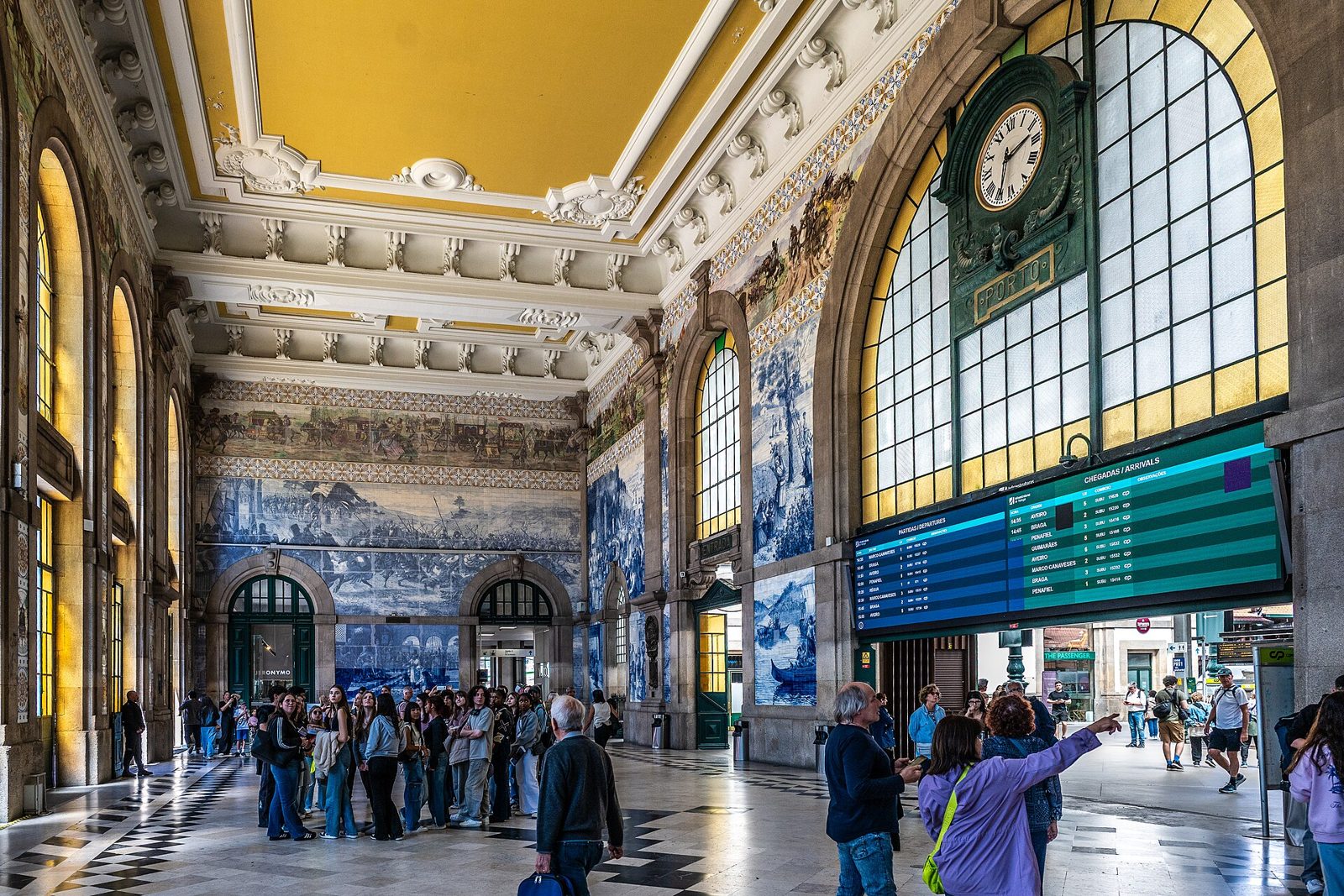 The tiled grand hall of São Bento station, Porto