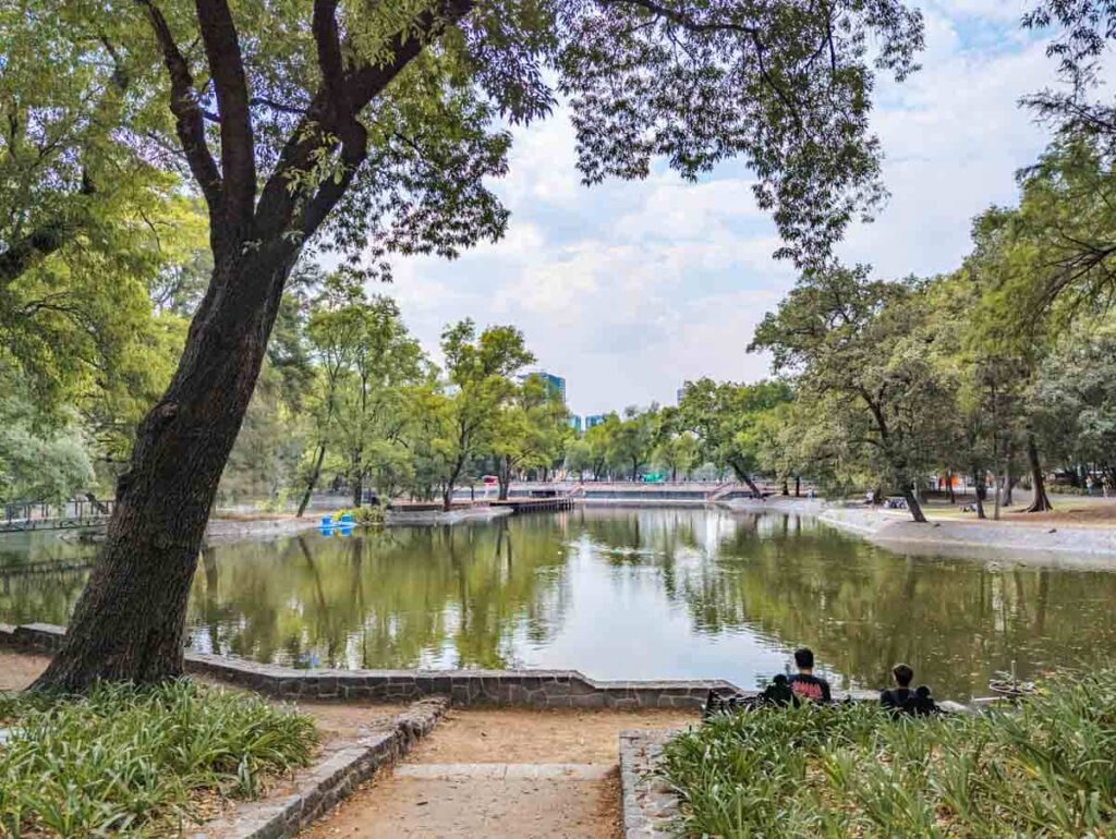 Chapultepec park lake