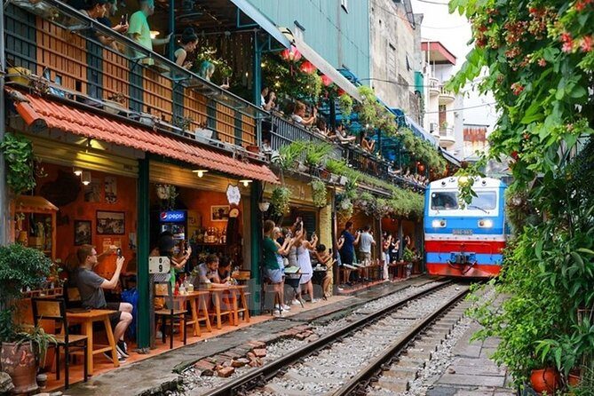 Hanoi Street Food Tour (guided experience) Hanoi