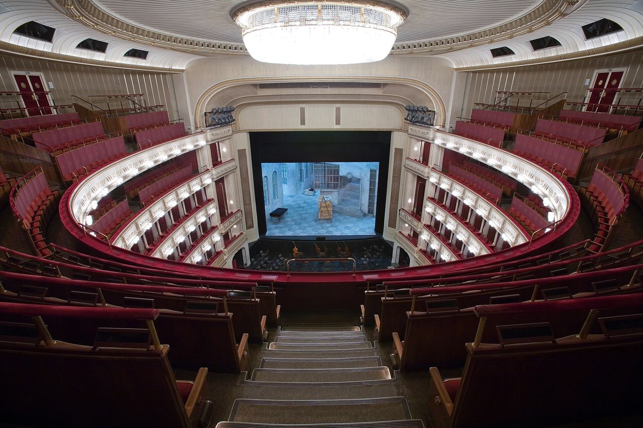 The main auditorium of the Vienna State Opera seen from the stalls