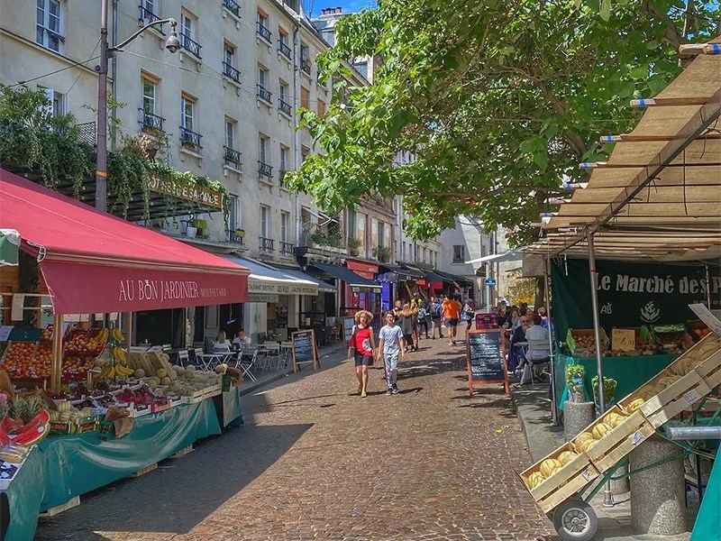 Rue Mouffetard Paris market street shops