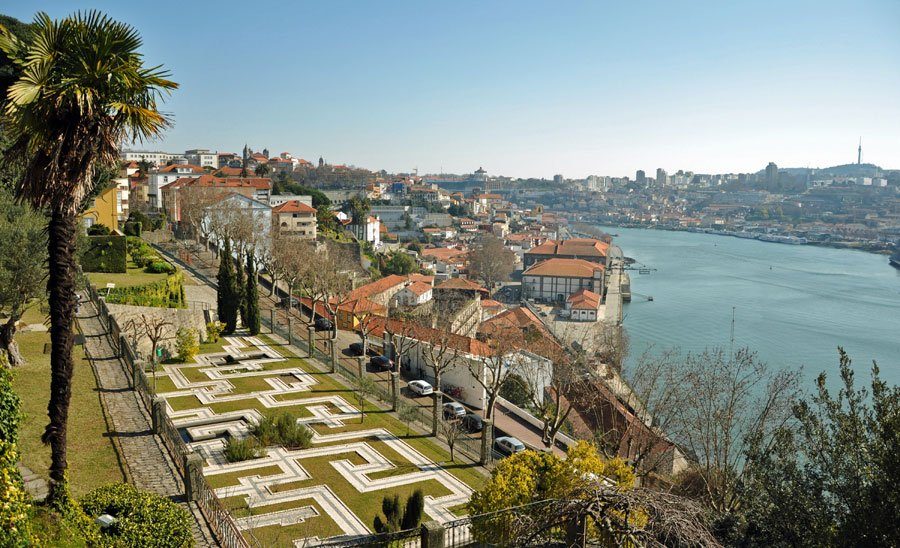 Jardins do Palacio de Cristal Porto terraced gardens over the Douro